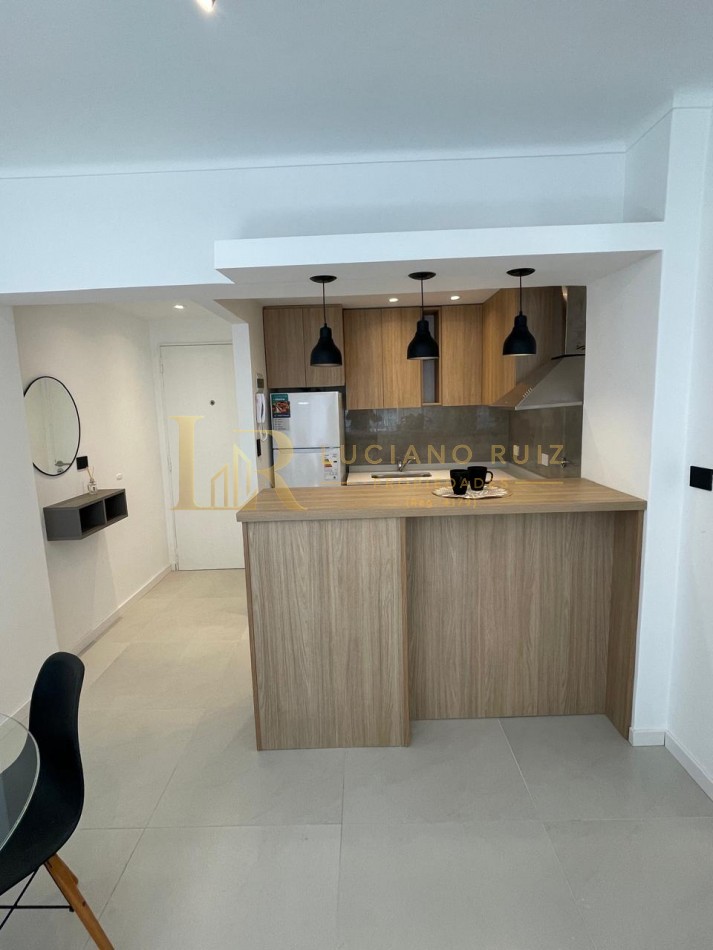Venta 2 ambientes a la calle balcon frances 